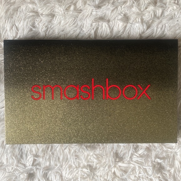 Smashbox Cover Shot Eye Shadow Vault NEW! - Picture 3 of 5